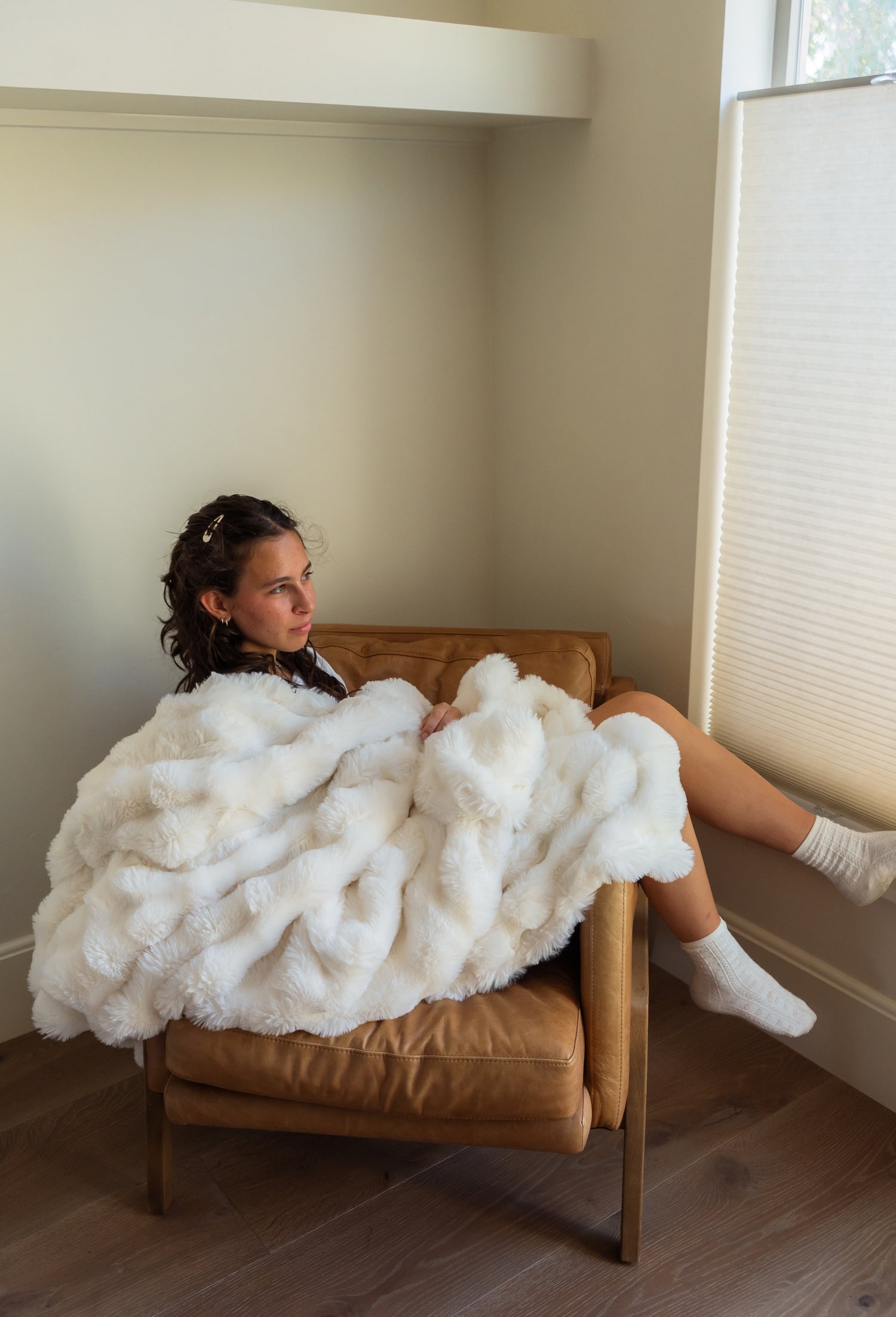 Cuddle Crystal White